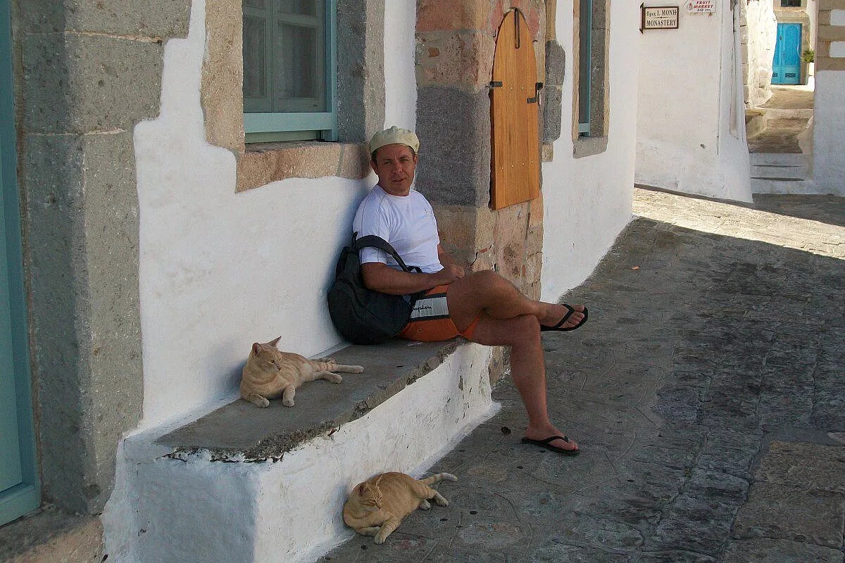 Relax con alcuni isolani (Chora)
