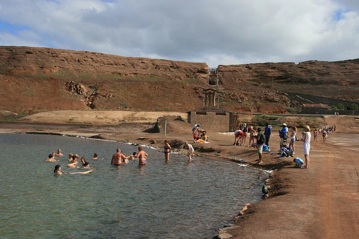 Bagno nelle saline di Pedra de Lume