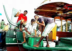 turistipercaso mare-w4tau