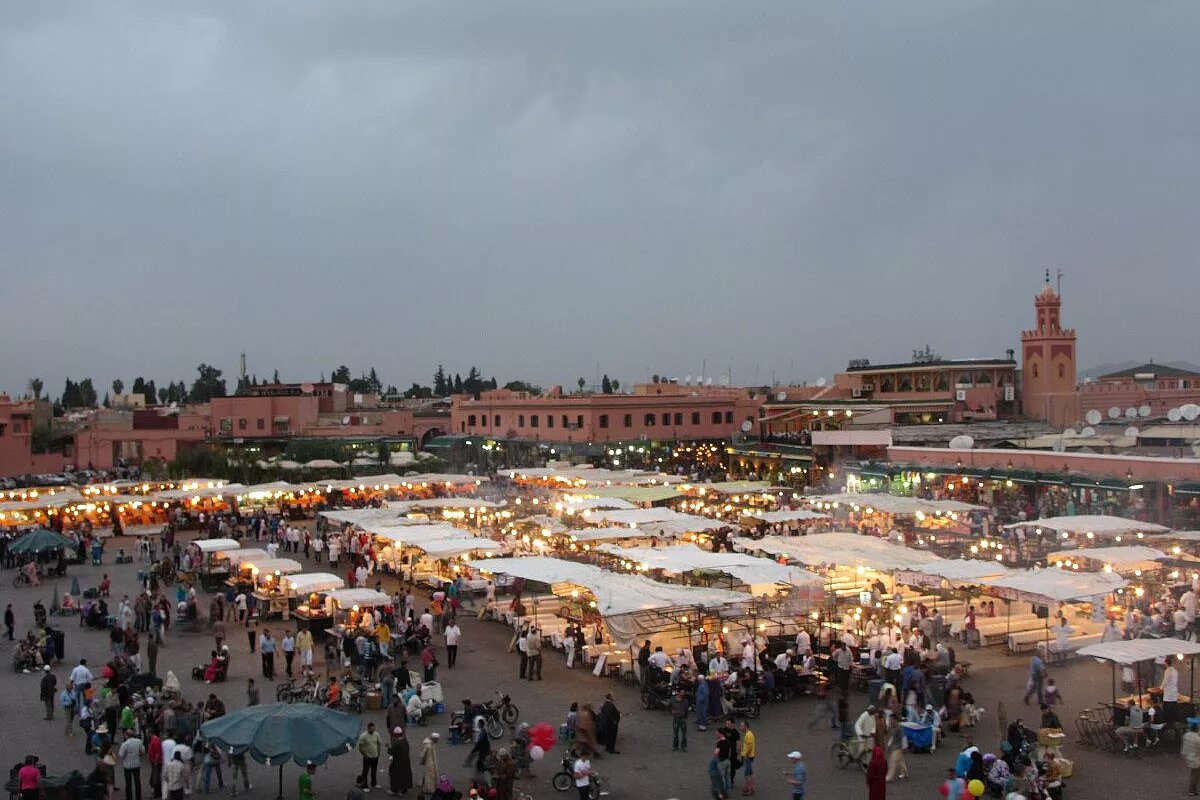 Marrakech tramonto sulla Fna