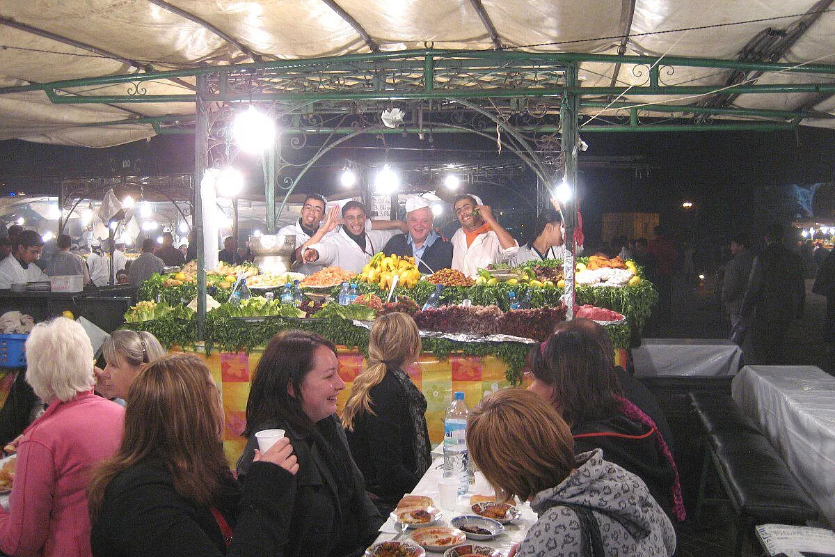 Cuoco in Place Jemaa El Fna di Marrakech