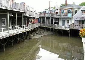 turistipercaso massachusetts-arkfz