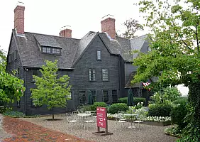 turistipercaso massachusetts-aw4z1