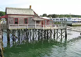 turistipercaso massachusetts-k8wqm