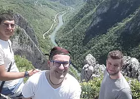 turistipercaso mitrovice-k7dt4