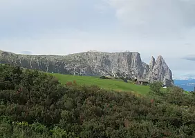 turistipercaso montagna-6y65t