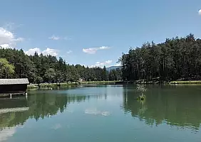 turistipercaso montagna-8z76y