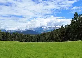 turistipercaso montagna-b72yu