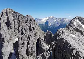 turistipercaso montagna-f7kzx