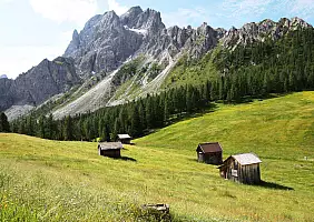turistipercaso montagna-h53y4