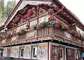 turistipercaso montagna-h8jpd