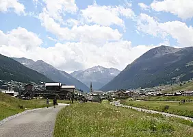 turistipercaso montagna-m4srx