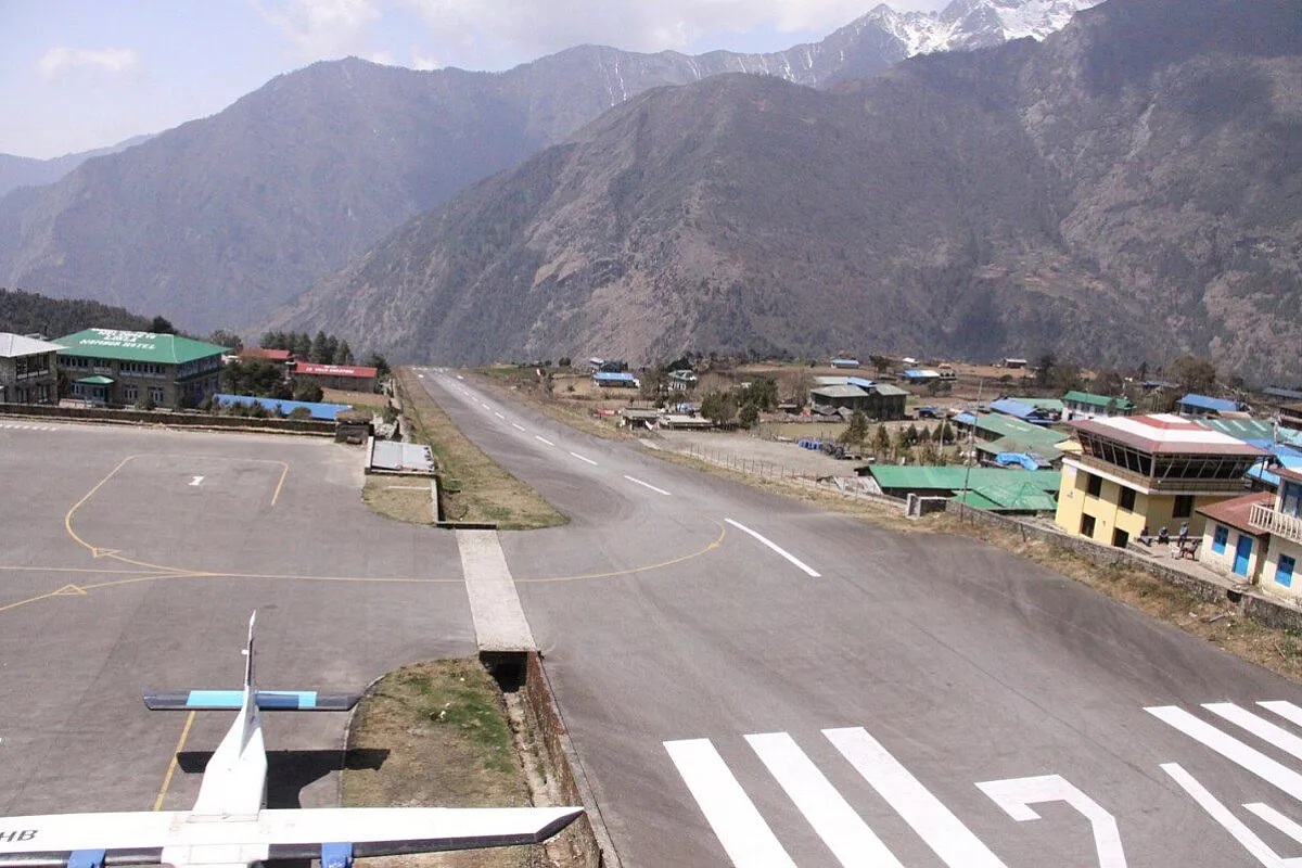 lukla airport