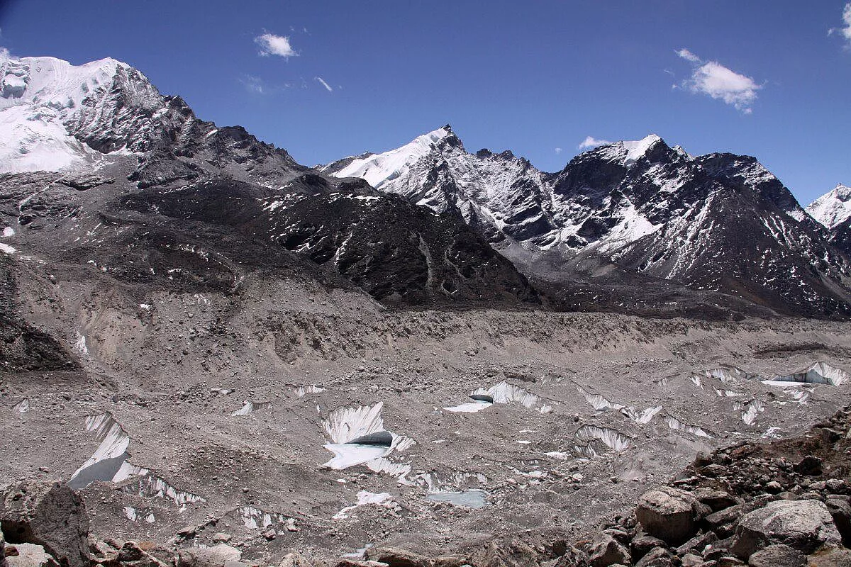 khumbu glacier