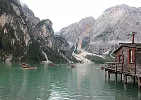 turistipercaso montagna-y8t9k