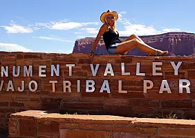 turistipercaso monument-valley-natura-c2crc