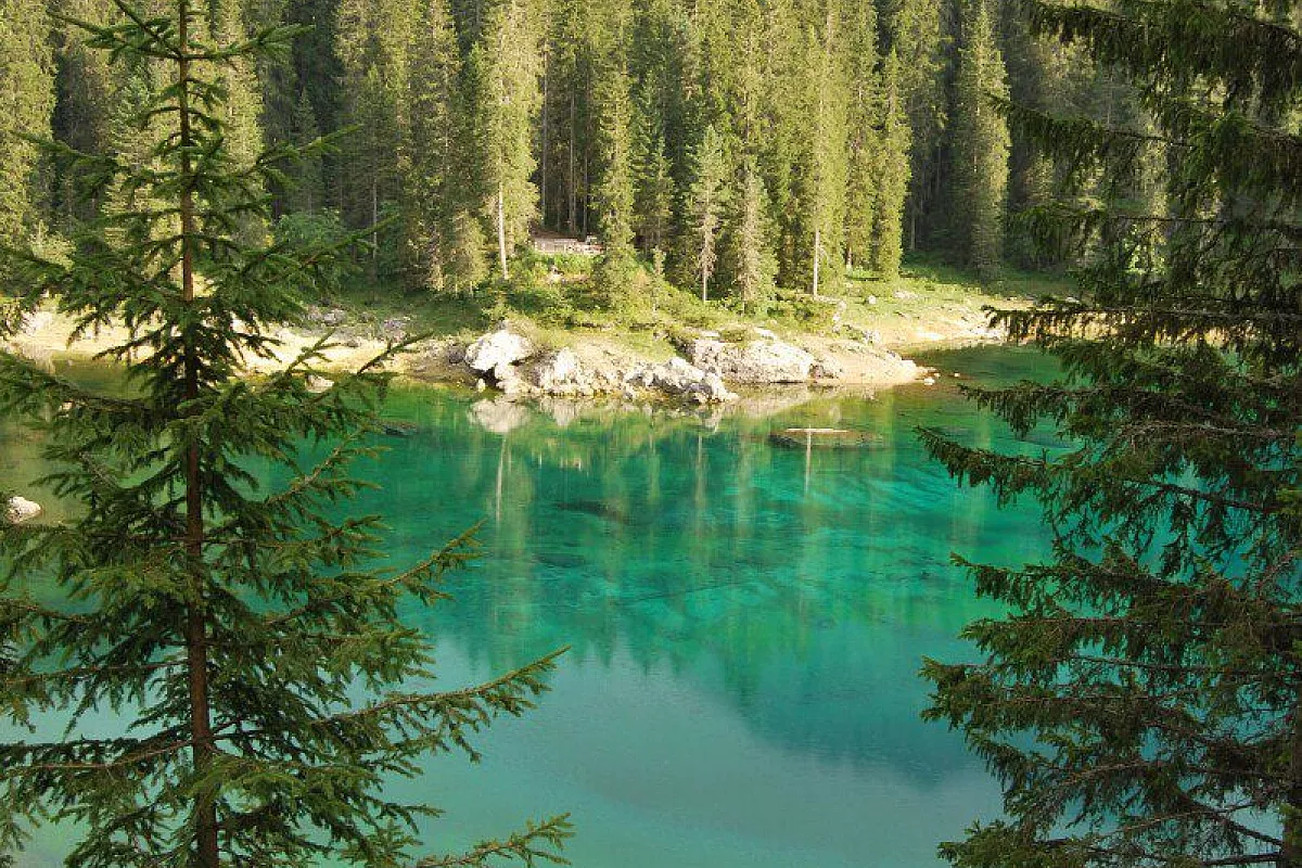 Lago di Carezza