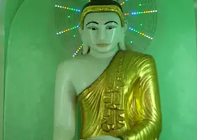 turistipercaso myanmar-h3qus