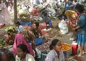 turistipercaso myanmar-n8ezg