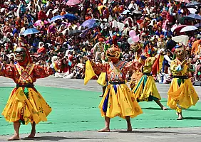 turistipercaso myanmar-y8anv