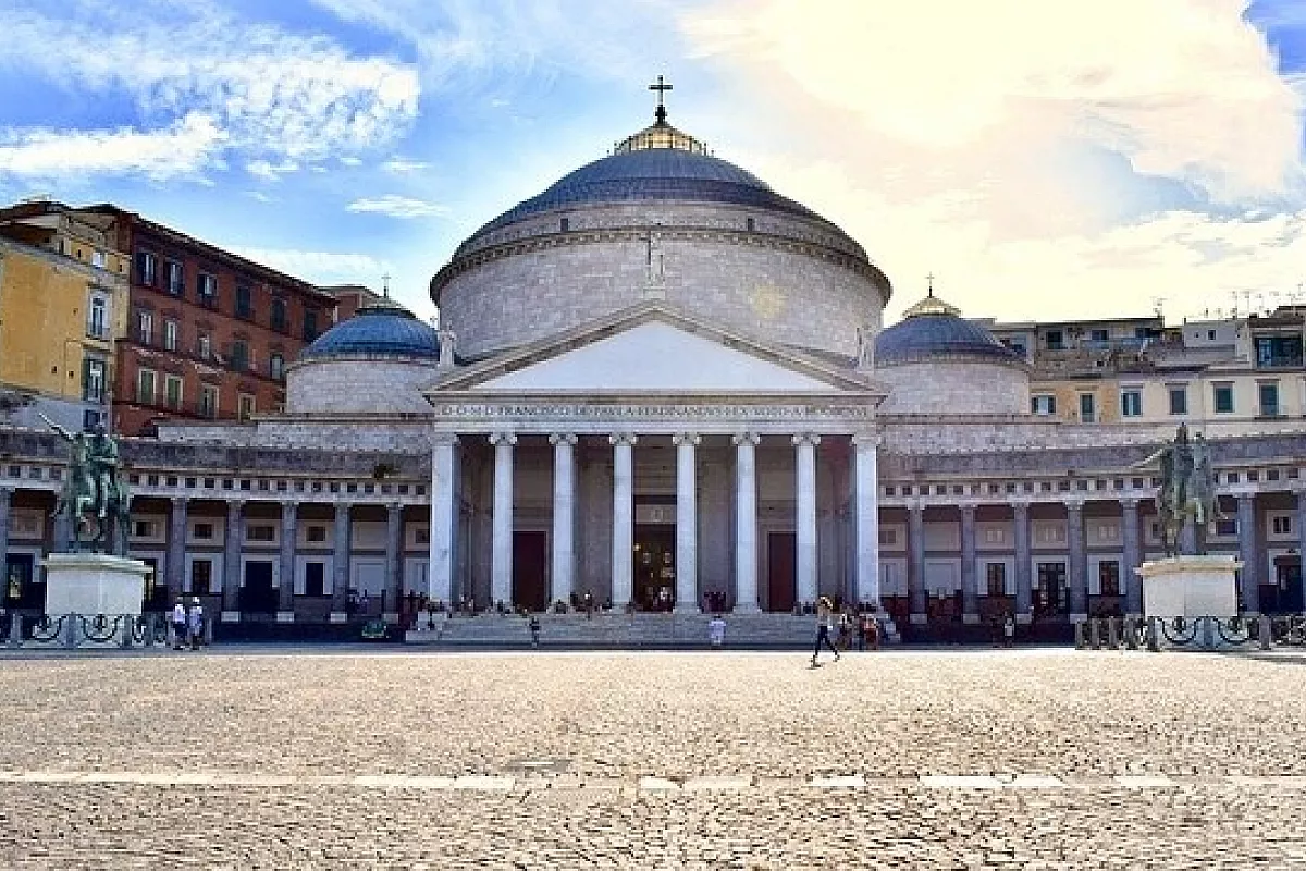Consigli pratici per visitare Napoli