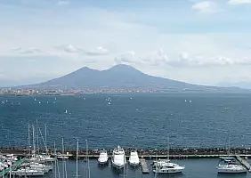 turistipercaso napoli-qqc9m