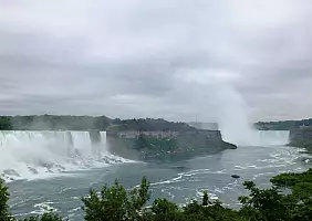 turistipercaso niagara-falls-fiume-7yjh7