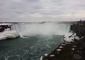 turistipercaso niagara-falls-fiume-93juy