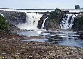 turistipercaso niagara-falls-fiume-yx2gt