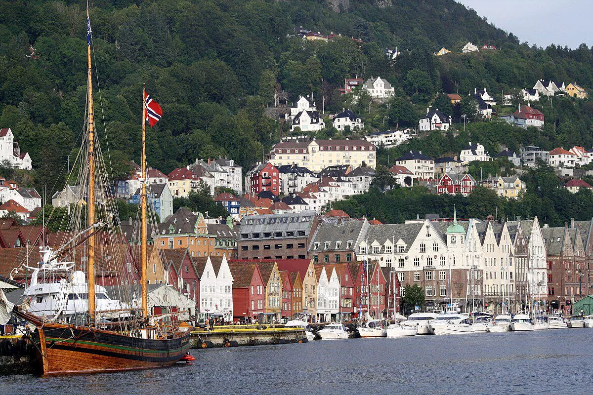 lungofiordo bergen