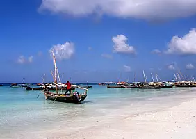 turistipercaso nungwi-mare-5n7ee