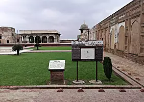 turistipercaso pakistan-ek9ac