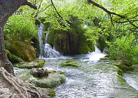 turistipercaso parco-nazionale-di-plitvice-5b77s