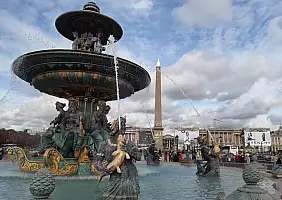 turistipercaso parigi-e-disneyland-in-famiglia-uq91q