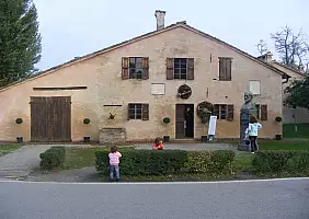 turistipercaso parma-nrd55