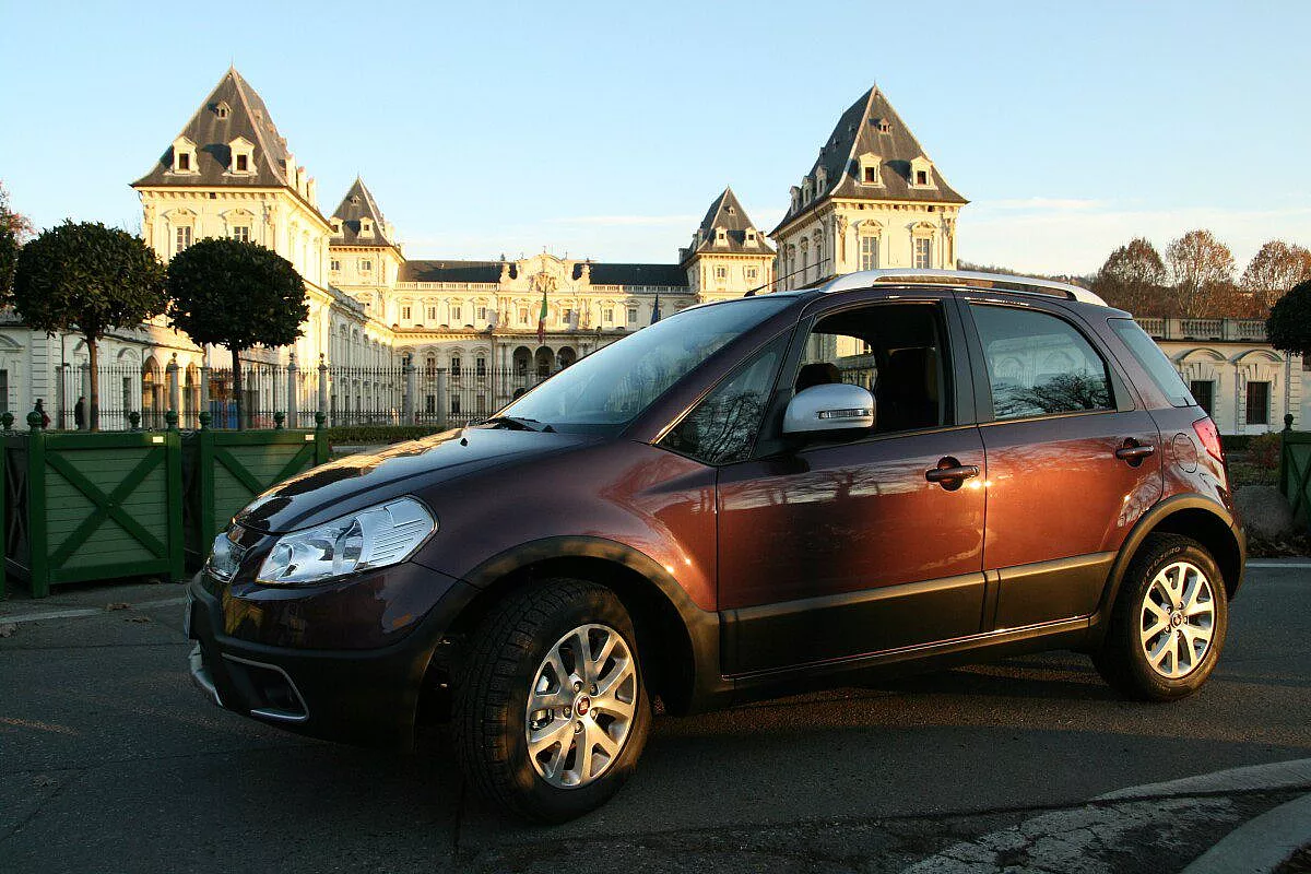 Fiat Sedici al Castello del Valentino_2