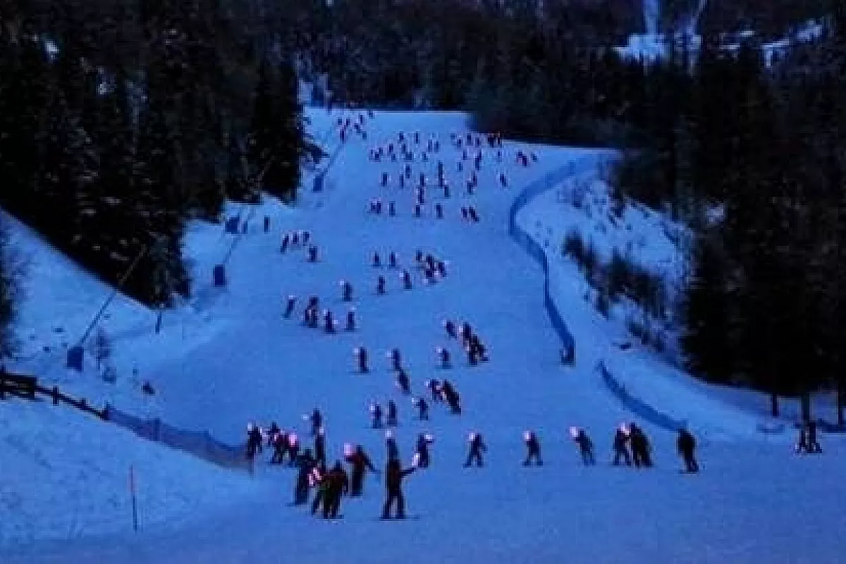 Torna in Valle d’Aosta I Light Pila, la fiaccolata solidale sulla neve