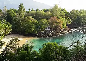 turistipercaso praslin-9qa5w