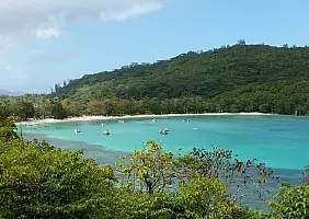 turistipercaso praslin-amnyq