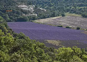 turistipercaso provenza-k5yyh