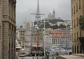 turistipercaso provenza-k94jd