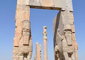 turistipercaso qom-ghxr9