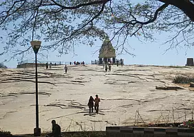 turistipercaso religioso-3d9ht