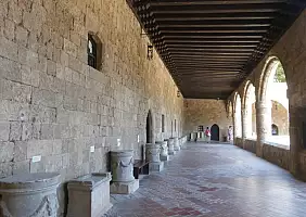 turistipercaso rodi-hj71n
