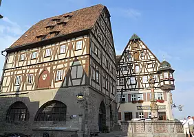 turistipercaso romantische-strasse-palazzo-mypf8