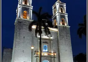 turistipercaso san-cristobal-mercato-streetfood-td5ha