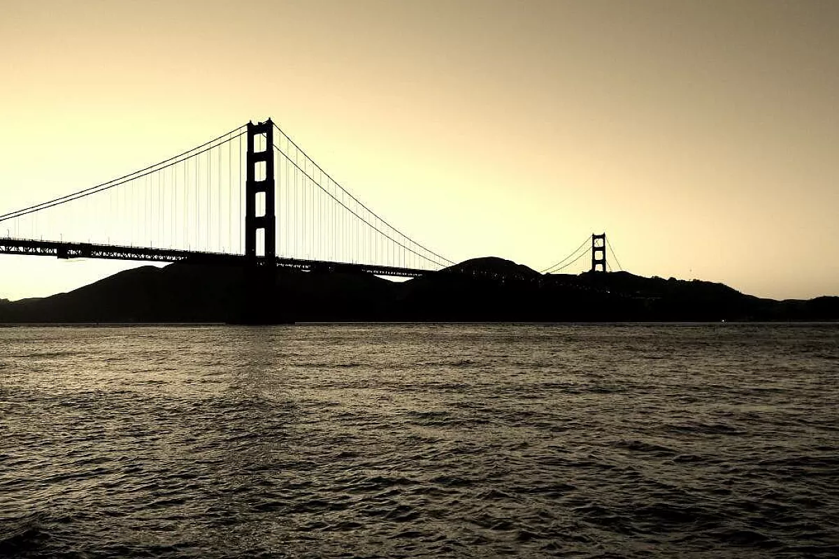 Golden Gate al tramonto