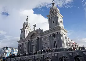 turistipercaso santiago-de-cuba-panorama-69f8e