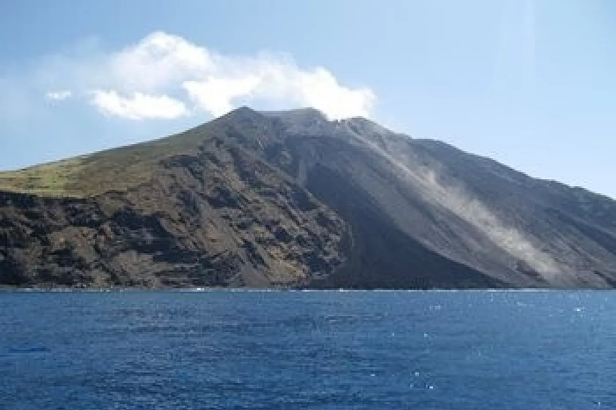 Avventura in moto, tra Costiera Amalfitana, Eolie e Sicilia!