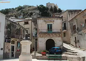 turistipercaso sicilia-y5h83